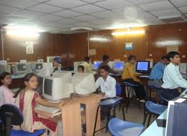 Computer Lab Government Nagarjuna Post Graduate College Of Science, Raipur in Raipur