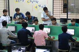 Computer Lab for Vidhyadeep Institute of Engineering and Technology (VIET, Surat) in Surat