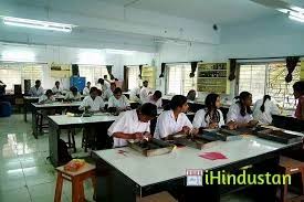 Classroom Gokhale Education Society's HTP Arts and RYK Science College, Nashik