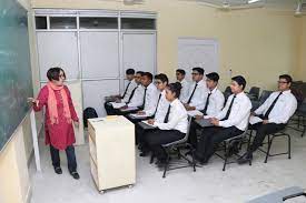 Classroom Lakshya Bhartee Institute Of International Hotel Management (LBIIHM), New Delhi in New Delhi