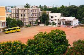 Bulding of  Holy Cross College ( HCC Trichy ) in Tiruchirappalli