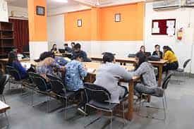 Discussion Room r Sri Guru Tegh Bahadur Institute of Management And Information Technology - [SGTBIM&IT], New Delhi 