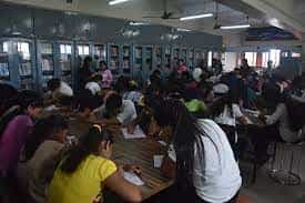 Library Guru Nanak College Of Arts Science And Commerce (GNCASC), Mumbai in Mumbai