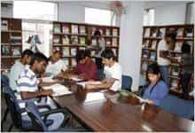 Library Indian Institute of Forest Management (IIFM-Bhopal) in Bhopal