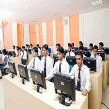 Computer Lab SR Group of Institutions (SRGI, Jhansi) in Jhansi