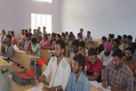 Classroom D.A.V. College Pehowa in Kurukshetra