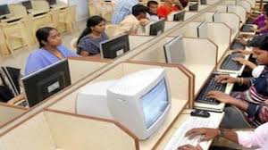 Computer lab Photo Jawaharlal Nehru Technological University, Kakinada in Kakinada