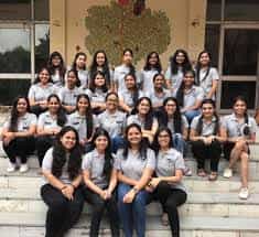 Studnets group photos  Kamala Nehru College ( KNC DELHI ) in New Delhi