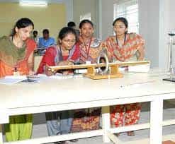 Lab  Alpha College of Engineering and Technology (ACET, Pondicherry) in Pondicherry