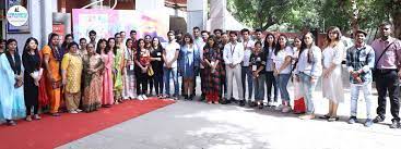 Group Photo  Himanshu Art Institute, New Delhi  in New Delhi