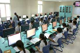 Computer Lab Leeladevi Parasmal Sancheti Kanya Mahavidyalaya  in Pali