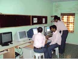 Computer lab  Rambhau Lingade Adhyapak Mahavidyalaya (RLAM), Buldhana in Buldhana