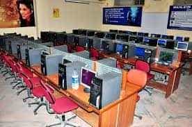 Computer Lab Biyani Institute Of Pharmaceutical Sciences, Jaipur in Jaipur