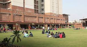 Bulding Jaypee Institute of Information Technology in Ghaziabad