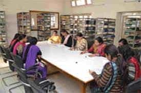 Library D.A.V. Mahavidyalaya, in Sri Ganganagar