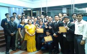 group photo Aakson Institute for Management Studies (AIMS) in Bangalore