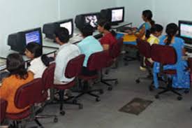 Computer Lab Chhaju Ram Memorial Jat College in Hisar	