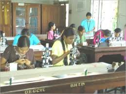 Laboratory of Dodla Kousalyamma Government Degree College, Nellore in Nellore	