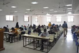 Class Room of Khwaja Moinuddin Chishti Language University, Lucknow in Lucknow