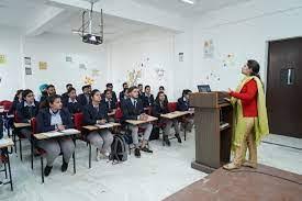 Classroom Maharaja Agrasen College for Women (MACW Jhajjar) in Jhajjar