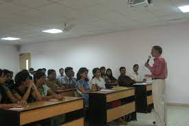 Class Amity Global Business School BHUBANESWAR in Bhubaneswar