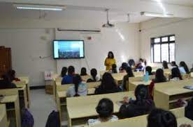 Smart Classroom University School of Management & Entrepreneurship, New Delhi 