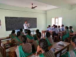 Class Room Photo Poondi Pudhumai Madha College Of Education, Tiruchirappalli in Tiruchirappalli