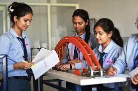 Practical class Women Institute of Technology (WIT, Dehradun) in Dehradun