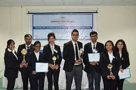 Group photo Sinhgad Law College in Pune