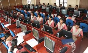 Computers Amsteck Arts and Science College, Kannur in Kannur