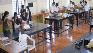 Lab  Nehru Memorial College (NMC, Mangalore) in Mangalore