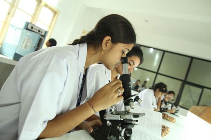 Science Lab for Pydah Degree College For Women (PDCW, Visakhapatnam) in Visakhapatnam	