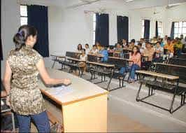 Class Room Photo SAL Institute Of Pharmacy - [SALIP], Ahmedabad  in Ahmedabad