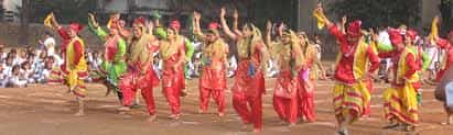 Dance program  Chembur Sarvankash Shikshan Shastra Mahavidyalaya (CSSSM), Mumbai in Mumbai