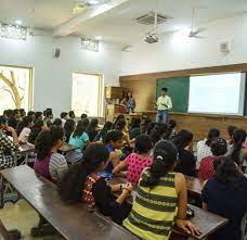 Classroom for HL College of Commerce (HLCC), Ahmedabad in Ahmedabad