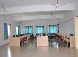 Computer LAb G.H. Raisoni School of Business Management (GHRSBM, Nagpur) in Nagpur