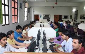 Computer lab Shri Balwant Institute of Technology in Sonipat