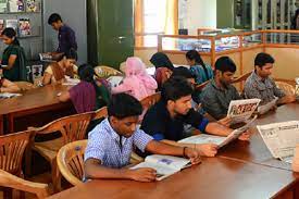 Library Mahatma Gandhi College(MGC, Kannur) in Kannur