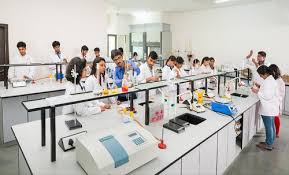 Laboratories Amity University, Kolkata in Kolkata