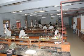 Practical LAb Atma Ram Sanatan Dharma College (ARSD College) in South West Delhi	