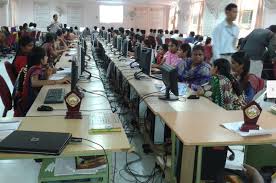 Computer Lab Sri Mittapalli College of Engineering (SMCE, Guntur) in Guntur