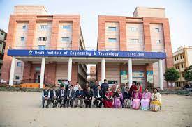 Group photo Greater Noida College of Technology (GNCT, Greater Noida) in Greater Noida