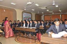 Class Room of Bharati Vidyapeeth's Institute of Management Studies and Research, Mumbai in Mumbai Suburban	