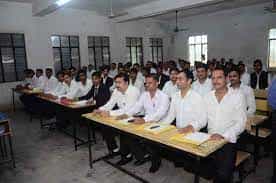 Class  Avadh Law College (ALC), Barabanki in Barabanki
