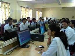 Computer lab  City Academy Law College (CALC, Lucknow) in Lucknow