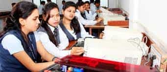 Students Kashi Institute of Technology in Varanasi