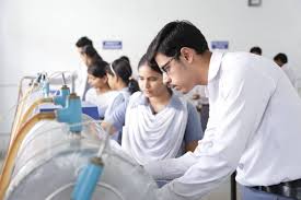  Laboratory Room Photo MIT College of Management (MITCOM), Moradabad in Moradabad