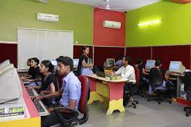 Computer lab Jyothy Institute Of Commerce And Management (JICM), Bangalore