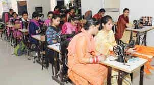 Stitching Class  Government Institute of Garment Technology (GIGT, Amritsar) in Amritsar	