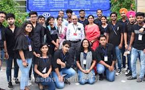 Group Photo Indraprastha Institute of Information Technology in South Delhi	